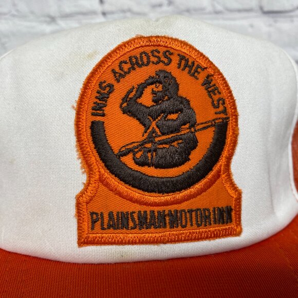 Vintage Trucker Hat Mesh Cap Snapback Orange Plains Motor Inn Across The West - Picture 6 of 14